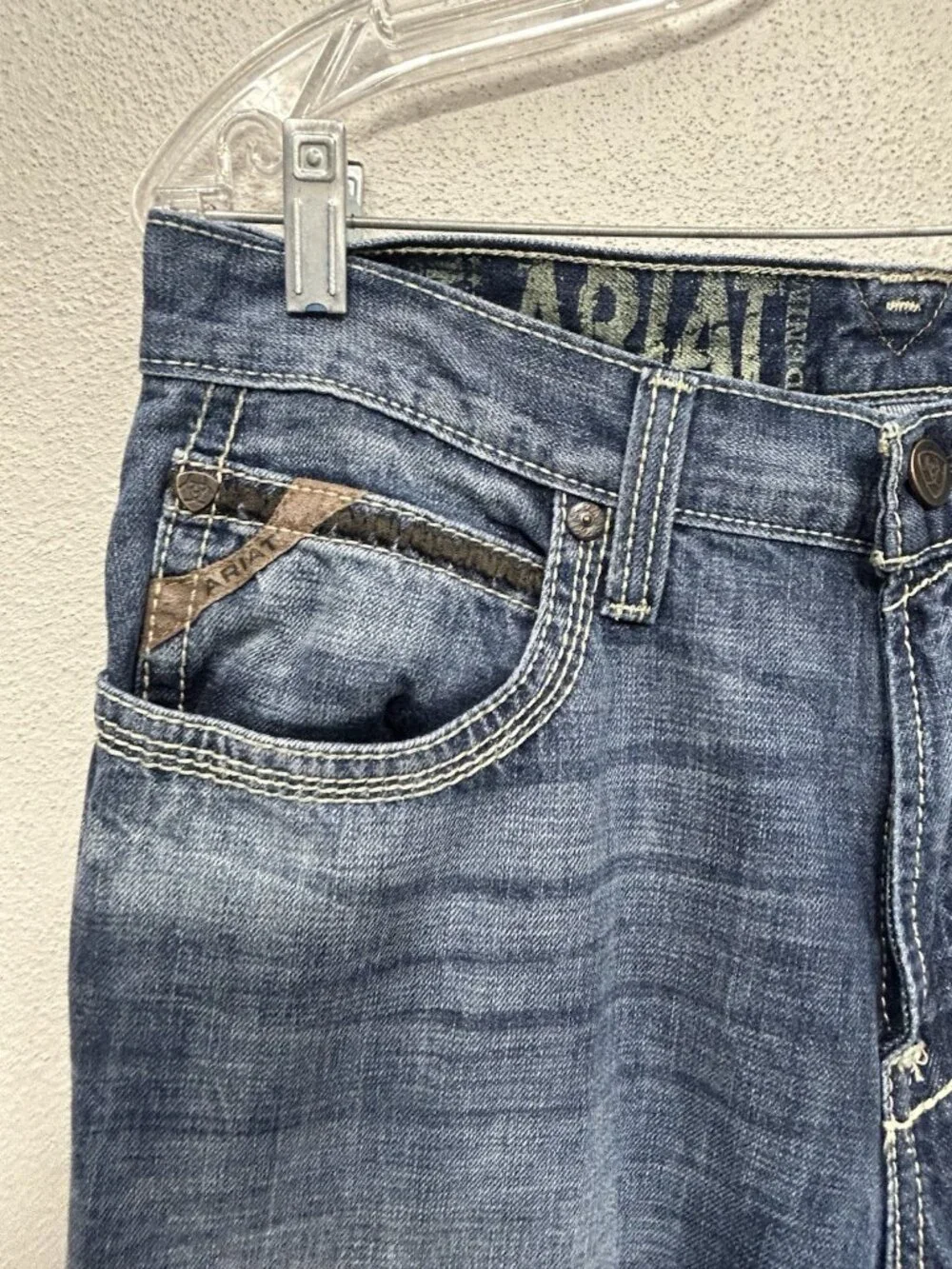 Ariat M4 Low Rise Boot Cut Jeans Men’s 31x34 Blue Denim (actual 32x34) Western